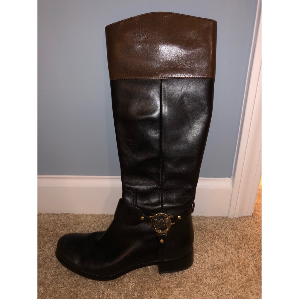 WOMEN’S MICHAEL KORS BOOTS